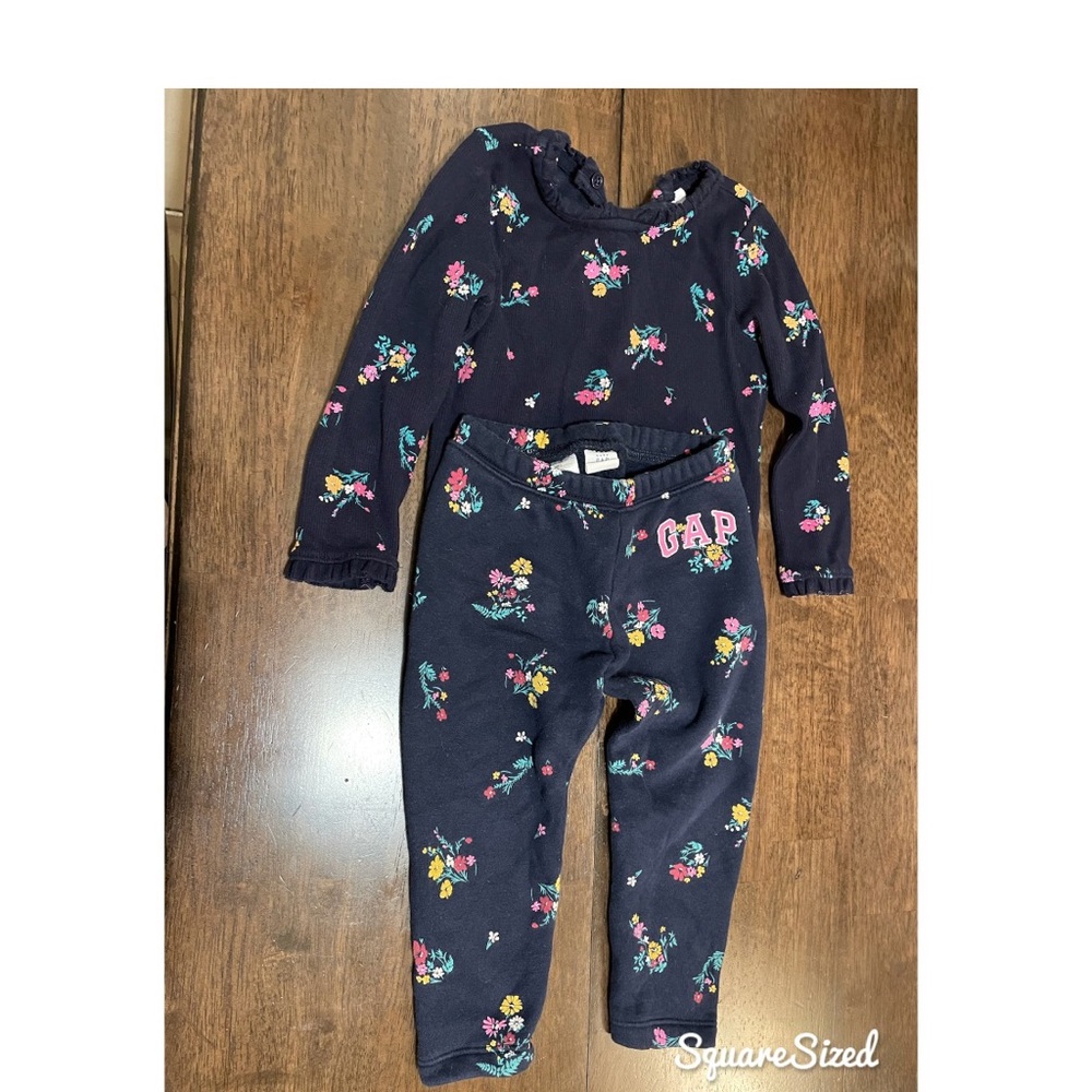 Gap outfit set